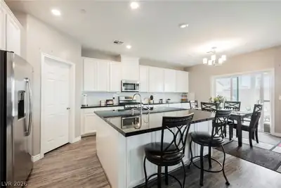 6940 Fossil Rim Street, North Las Vegas, NV 89084 Kitchen