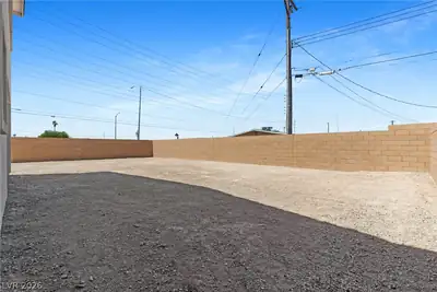 1116 Boylston Avenue, Las Vegas, NV 89030 Yard