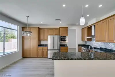7836 Silver Plateau Avenue, Las Vegas, NV 89128 Kitchen
