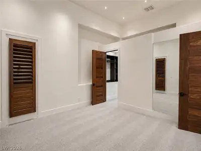 2577 Red Arrow Drive Bedroom