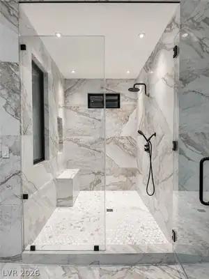 2577 Red Arrow Drive Primary Bathroom