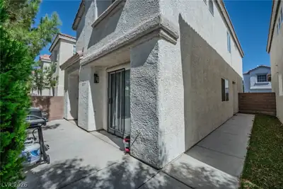 3137 Sunrise Cove Avenue, North Las Vegas, NV 89031 Patio