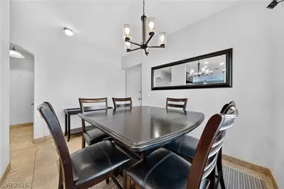 8688 Tomnitz Avenue 103 Dining Area