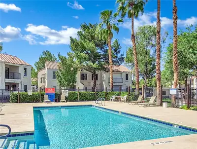 4831 Nara Vista Way 201 Pool