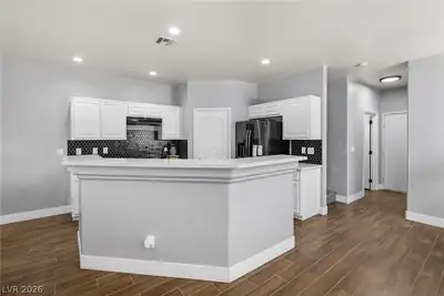 5535 Baccarat Avenue 103 Kitchen