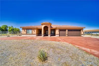 2890 Oakleaf Avenue, Pahrump