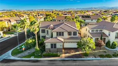 7427 Tomahawk Bend Avenue, Las Vegas