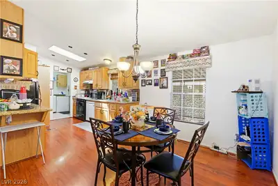 5206 Nevada Avenue, Las Vegas, NV 89122 Kitchen