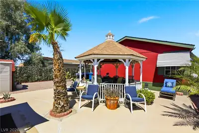 5206 Nevada Avenue, Las Vegas, NV 89122 Patio