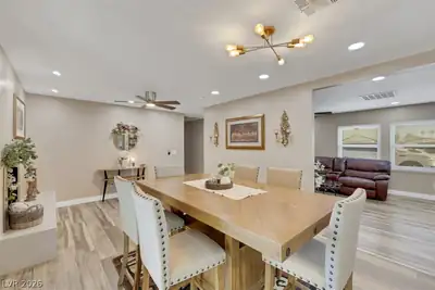 2715 East Hacienda Avenue Dining Area