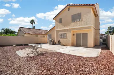 2532 Wolverton Avenue, Henderson, NV 89074 Yard
