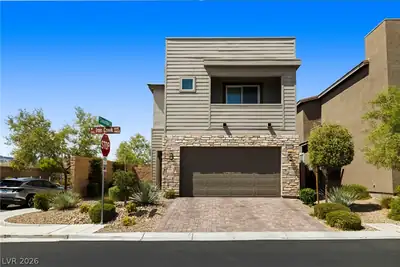 9996 Iron Creek Avenue, Las Vegas