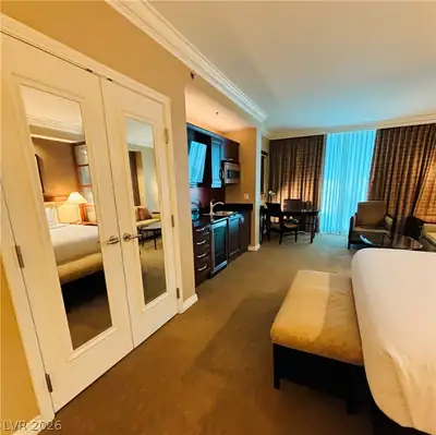 125 East Harmon Avenue 2309 Bedroom