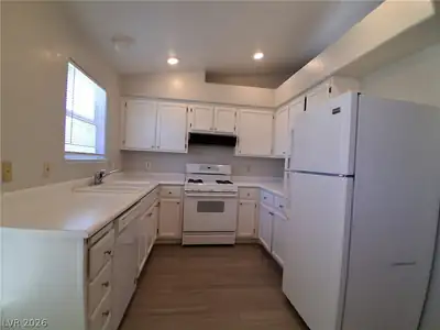8009 Cetus Circle 201 Kitchen