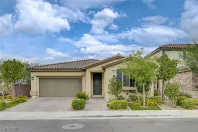 4654 Plum Button Street Las Vegas, NV 89129