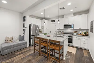 89 Alamere Falls Drive, Las Vegas, NV 89138 Kitchen