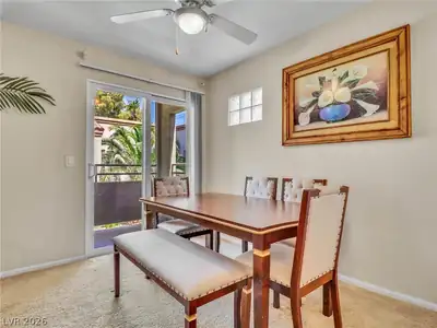 3145 East Flamingo Road 2129 Dining Area