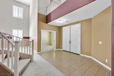 6238 Bayhaven Court, Las Vegas, NV 89131 Entrance Foyer