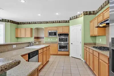 6238 Bayhaven Court, Las Vegas, NV 89131 Kitchen