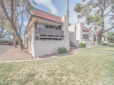 1370 Vegas Valley Drive 44 Front of Structure