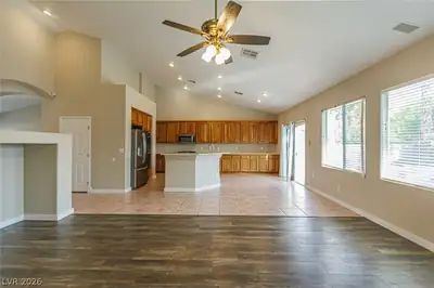 1344 Temporale Drive, Henderson, NV 89052 Kitchen
