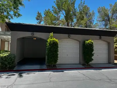 801 Dana Hills Court 203 Garage