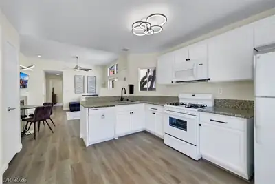 1713 Empire Mine Drive Kitchen