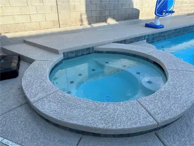 2412 Vista Colina Street, Henderson, NV 89014 Pool
