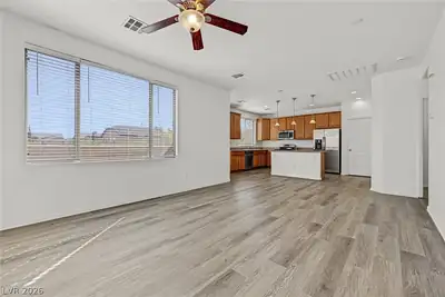 10351 POPLAR PARK Avenue, Las Vegas, NV 89166 Living Room