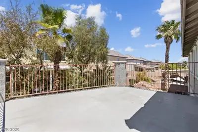 2612 Cattrack Avenue, North Las Vegas, NV 89081 Patio