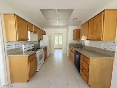 2541 Desert Glen Drive, Las Vegas, NV 89134 Kitchen