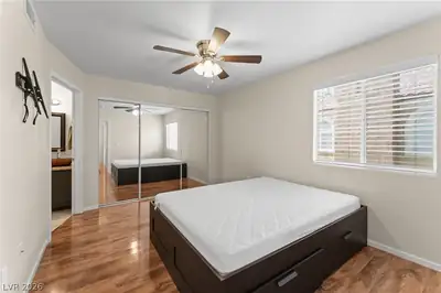 7950 West Flamingo Road 2142 Bedroom