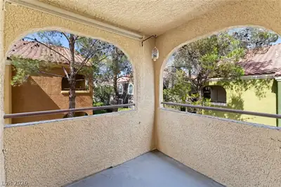 7950 West Flamingo Road 2142 Balcony