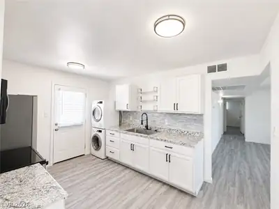 2716 Spear Street, North Las Vegas, NV 89030 Kitchen