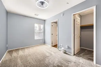 9050 West Tropicana Avenue 1043 Bedroom