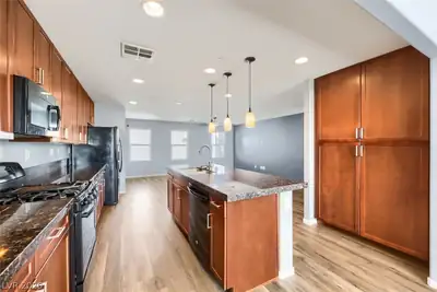 9050 West Tropicana Avenue 1043 Las Vegas, NV 89147