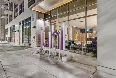 353 East Bonneville Avenue 433, Las Vegas