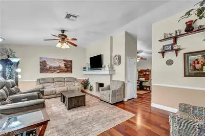 5412 Avenida Vaquero, Las Vegas, NV 89108 Living Room