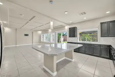 6571 Tangled Vines Avenue, Las Vegas, NV 89139 Kitchen