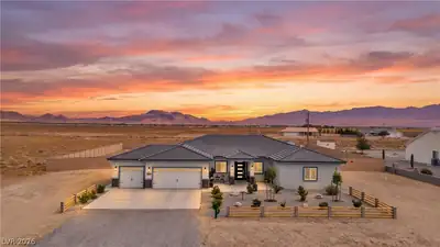 2700 Carnation Way, Pahrump