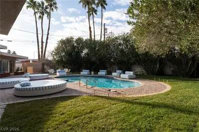 1409 Bonita Avenue, Las Vegas, NV 89104 Pool