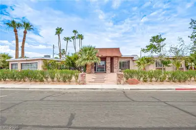 1409 Bonita Avenue, Las Vegas, NV 89104 Front of Structure