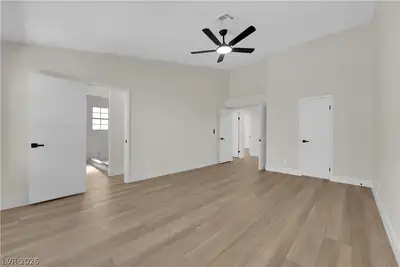 5336 Singing Hills Drive Bedroom