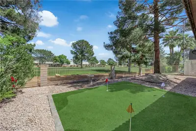 5336 Singing Hills Drive Yard