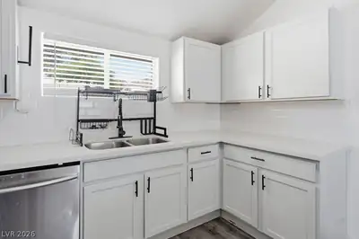 15 Valley View Lane, Boulder City, NV 89005 Kitchen