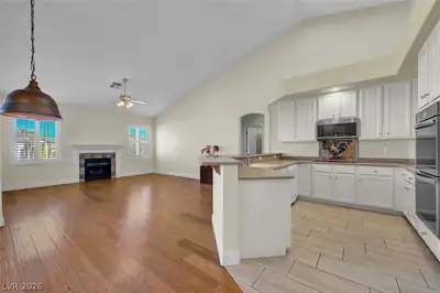 2034 Bobtail Circle, Henderson, NV 89012 Kitchen