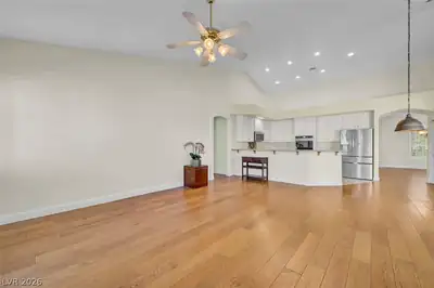 2034 Bobtail Circle, Henderson, NV 89012 Living Room