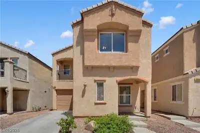 6889 Graceful Cloud Avenue, Henderson