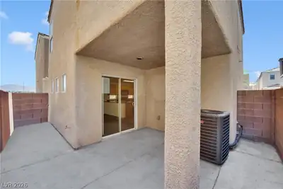 6889 Graceful Cloud Avenue, Henderson, NV 89011 Patio