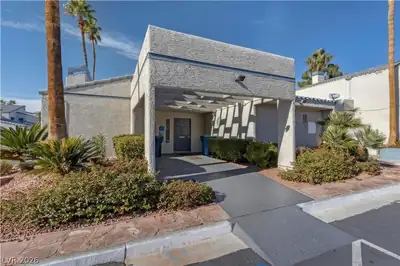 6250 West Flamingo Road 133 Front of Structure